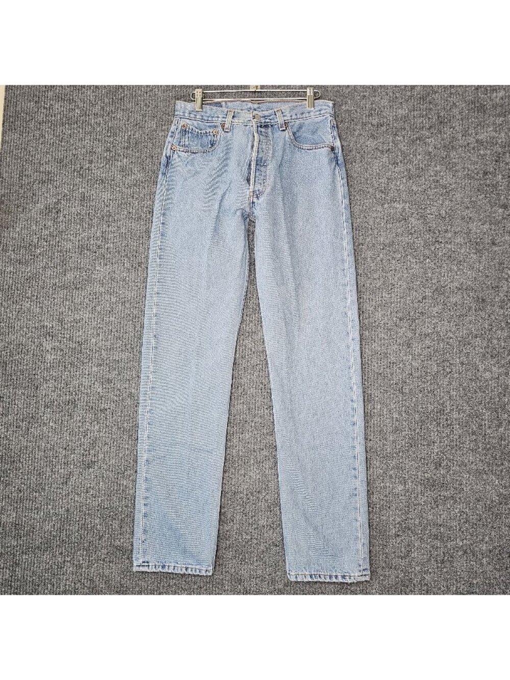 Vintage VTG Levi's Women's 501 Light Wash Denim Jeans 32x34 act 28x32.5 Y2K